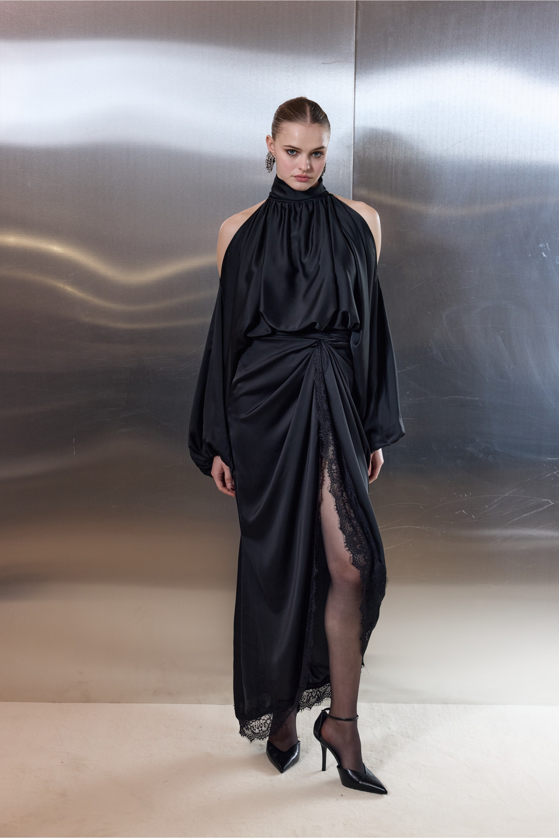 Sweet Romance Satin Lace Skirt Black