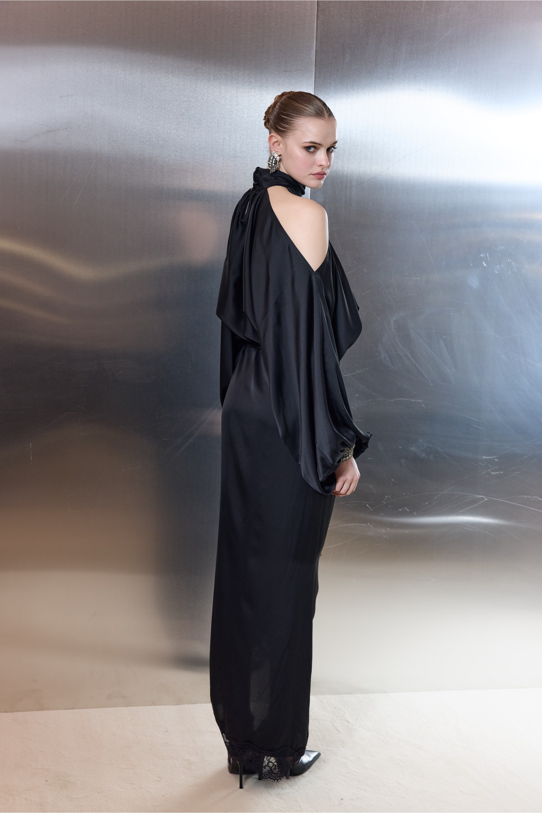 Sweet Romance Satin Lace Skirt Black