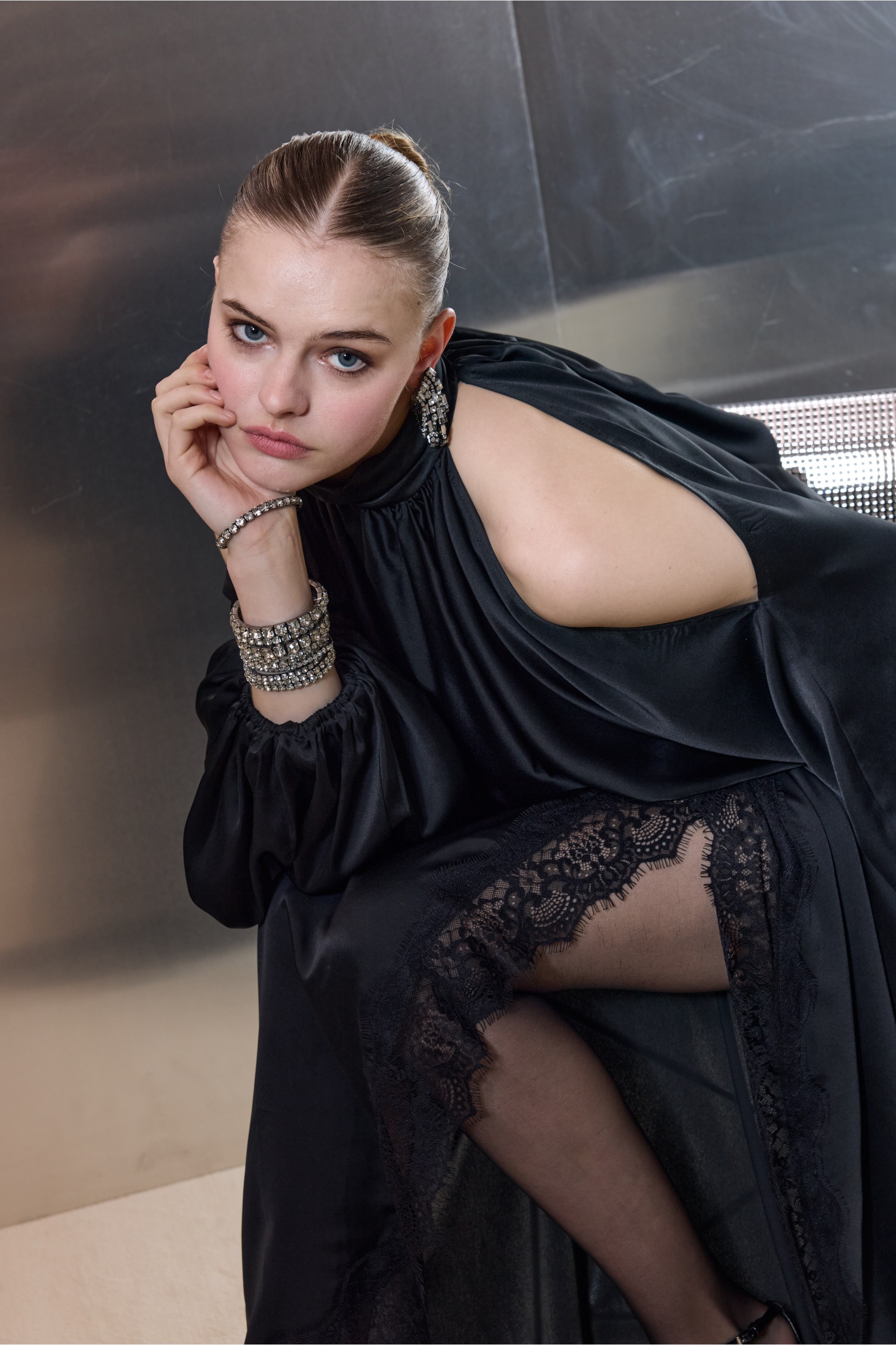 Sweet Romance Satin Shirtblouse Black