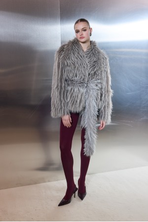 Tromso Fur Whitegrey Crop