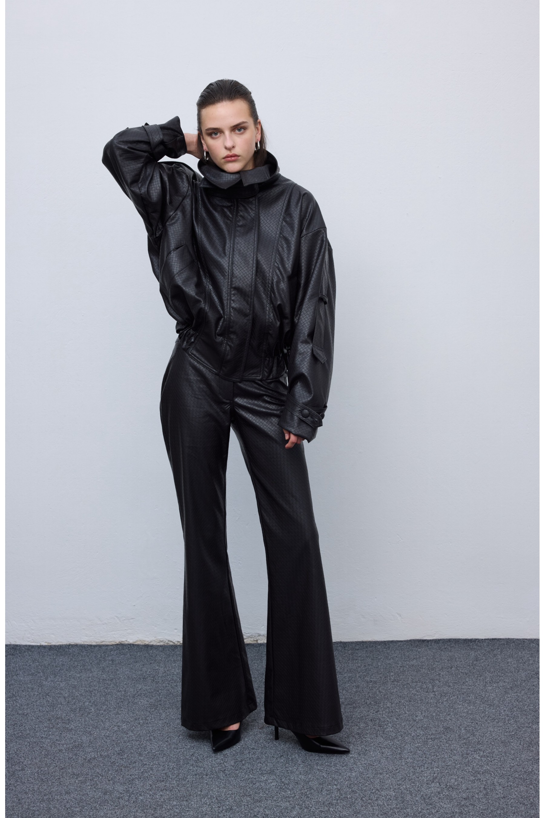 Leather Knots Pants Black