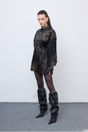 Gold Lines Shirt Black